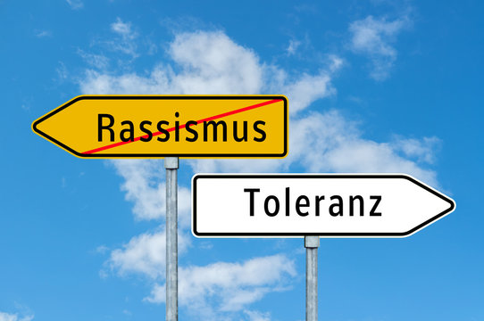 Schild Rassismus - Toleranz