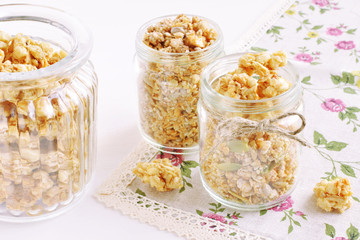 small jars with crispy granola