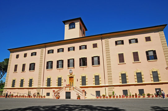 Roma, Appia Antica, Collegio Salesiano