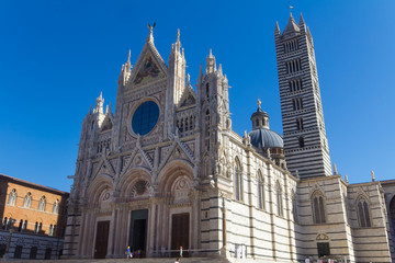 Fototapeta na wymiar The Cathedral of Siena, Italy