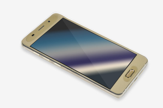 Złoty smartfon w etui silikonowym