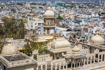 Fototapeta na wymiar View from high point upon Udaipur castle, India.