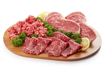 国産牛肉　(ステーキ、焼肉、切り落とし)