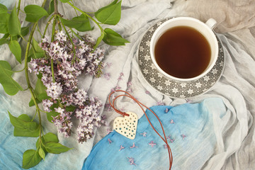 Black tea,purple elderflower and white heart
