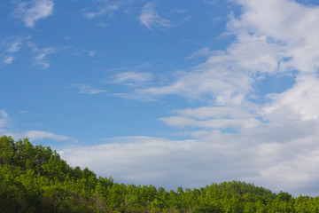 Fototapeta na wymiar The mountain with blue sky.