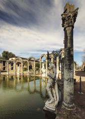 Tivoli, Lazio, Villa Adriana statue del Canopo