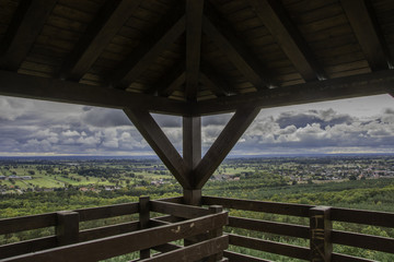 panorama na tereny nizinne z wieży widokowej