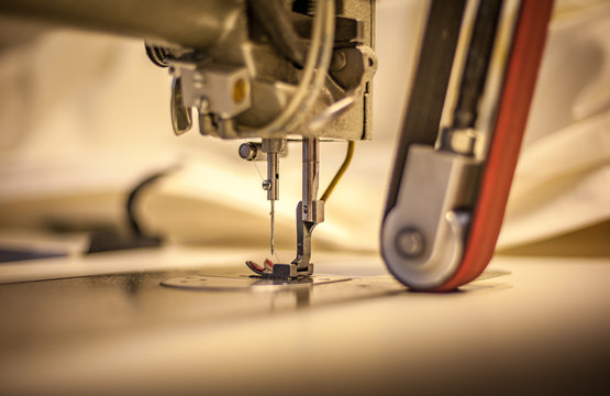 foot of zigzag sewing machine