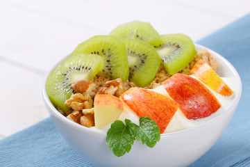 muesli with yogurt and fresh fruit