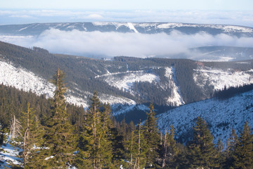 Obraz premium Karkonosze Krkonose from Sniezka Snezka, in winter.
