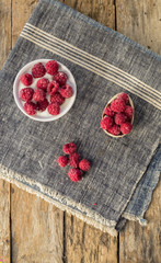 Plain Greek Yogurt with Raspberries