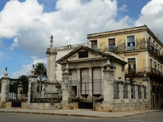 Fototapeta premium The most beautiful tourist places in Havana on Cuba