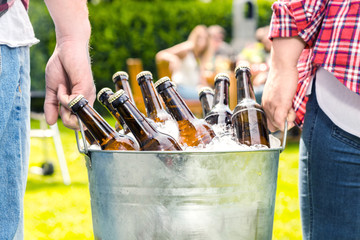 Gartenparty (freunde einladung)