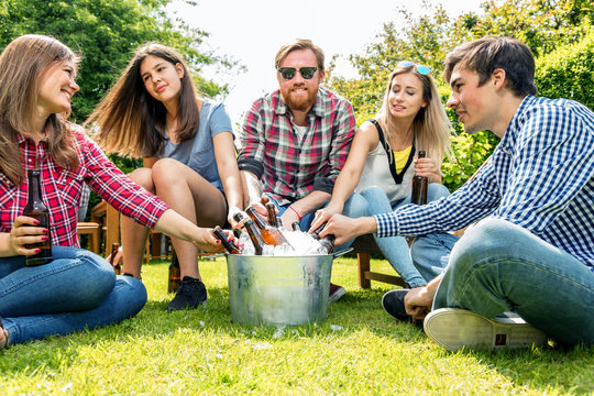 Gartenparty (freunde einladung)