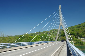 pont suspendu