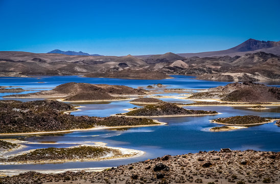 Laguna Cotatotani in Park Lauca