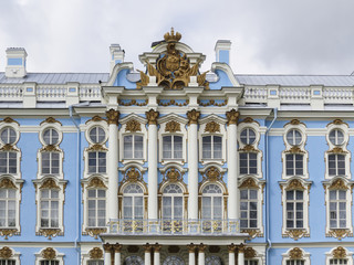 Fototapeta premium Saint Petersburg, Russia. August 14, 2016: outdoor of The Catherine Palace, located in the town of Tsarskoye Selo (Pushkin), St. Petersburg, Russia