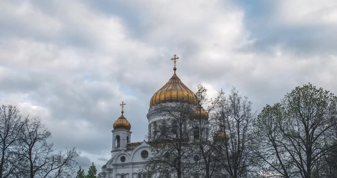 Cathedral of christ the savior, Moscow, Russia. 6 May, 2017. Timelapse