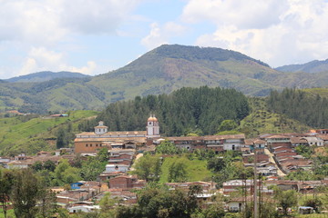 Panorámica de Carolina del Príncipe, Antioquia, Colombia.