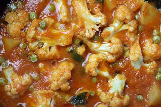 Cauliflower Curry - Indian Food