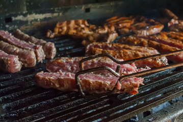 Turning minced meat 