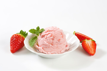 scoop of ice cream and strawberries