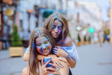 girl with paints