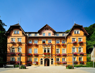 Obraz premium Rathaus (ehem. Sanatorium 