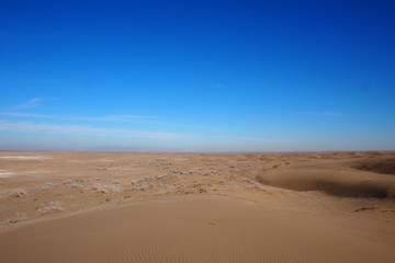 Fototapeta na wymiar Desert Kavir in Iran
