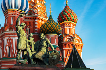 Fototapeta na wymiar St basil's Cathedral at Red Square in Moscow, Russia