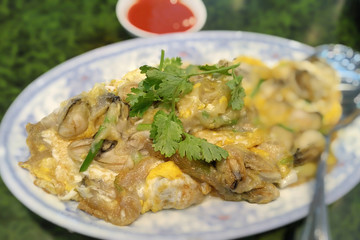 Oysters on the hot pan, Food