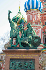 Fototapeta na wymiar monument on red square