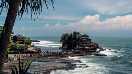 Fototapeta na wymiar Temple on a small island in Bali