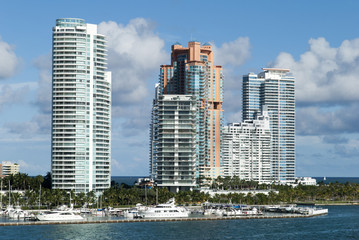 Fototapeta na wymiar Miami Beach Marina