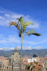 Arquitectura sector centro de la ciudad. Medellín, Antioquia, Colombia. 