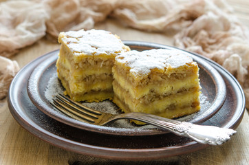 Apple pie with semolina on a vegan