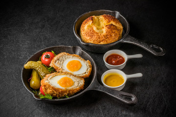 スコッチエッグ　イギリス料理　Scotch egg