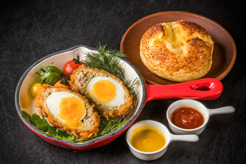 スコッチエッグ　イギリス料理　Scotch egg