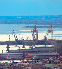 Fototapeta na wymiar Thessaloniki shipping port. Greece