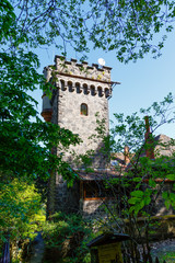 Eppstein, Neufvilleturm im Bergpark "Villa Anna". Main 2017.