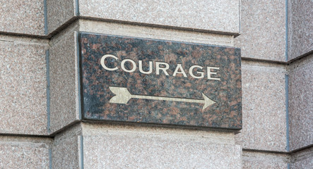 Schild 204 - Courage