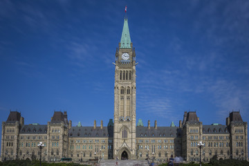 Fototapeta na wymiar Canadian Parliment Buildings