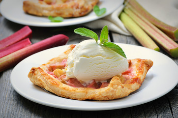 Vanilla ice cream, homemade baked rhubarb pie