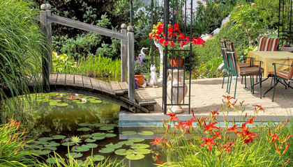 Garten Teich Photos Royalty Free Images Graphics Vectors
