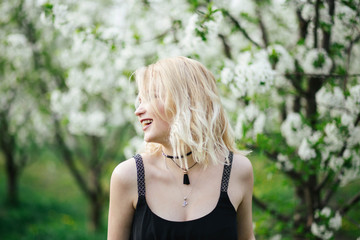 Naklejka premium Beautiful girl laughs