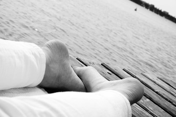 BlackWhite Feet brake narrow