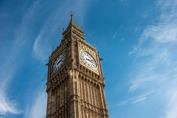 Fototapeta na wymiar Glockenturm Big Ben in London