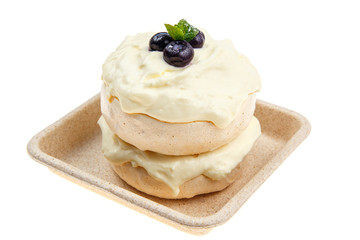 Air cake with meringue and mascarpone cream