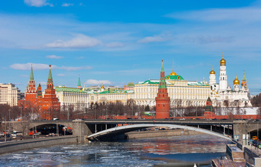 Obraz premium Russia Moscow Kremlin and river view in winter