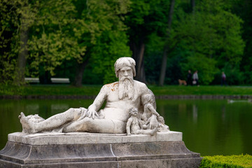 Statue im Schlosspark